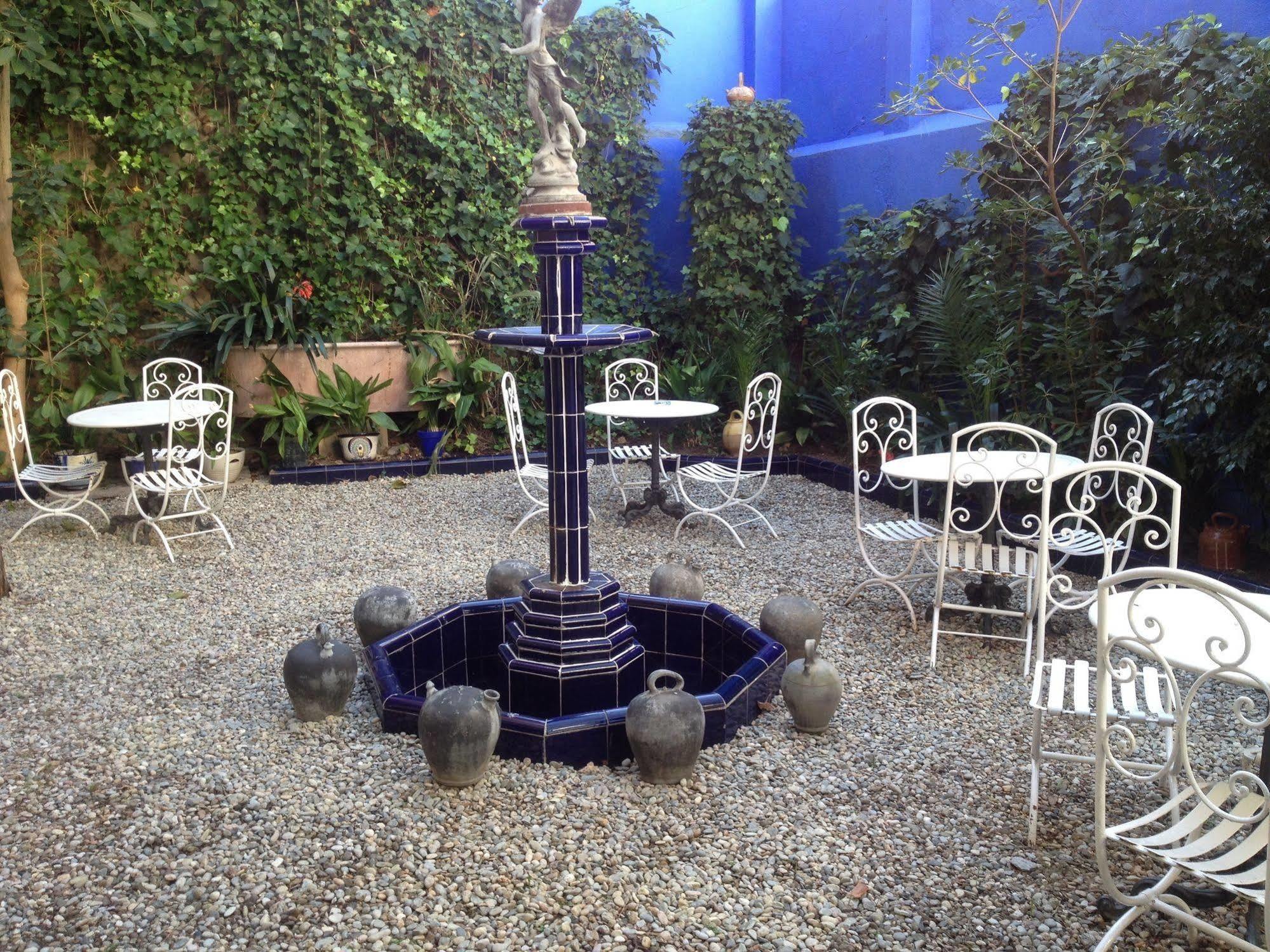Hotel Medium Renaixenca Sitges Dış mekan fotoğraf